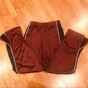 Zoe Athletics burgundy Track/warmup pants-Medium